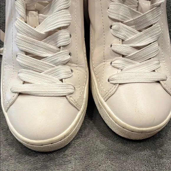 Coach White and Pink Women's Sneakers - Picture 7 of 9